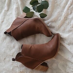 Mia Joline Heeled Women's Boots Size  9